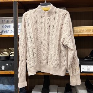 100% cashmere Blush Cable Knit Turtleneck Sweater size L made in Italy